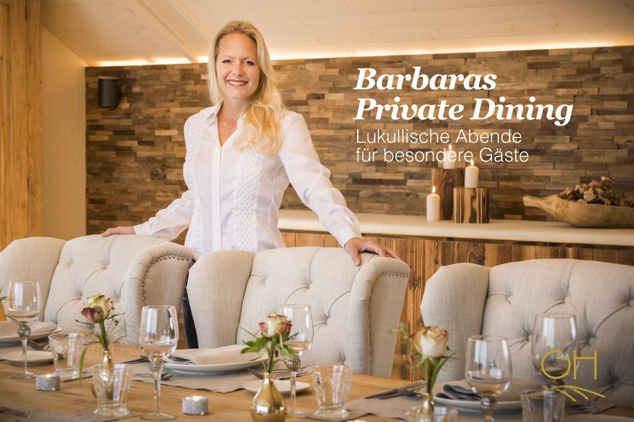 Golden Hill Country Chalets & Suites Waldschach Bagian luar foto